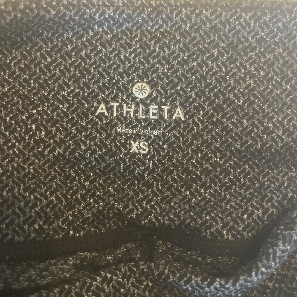 Athleta textured Leggings Black White Zigzag Women’s XS - Picture 7 of 9